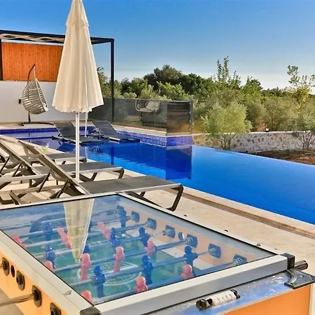 Vena Kalkan